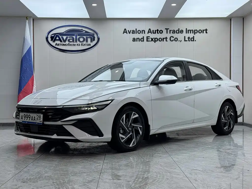 Hyundai Elantra 2023