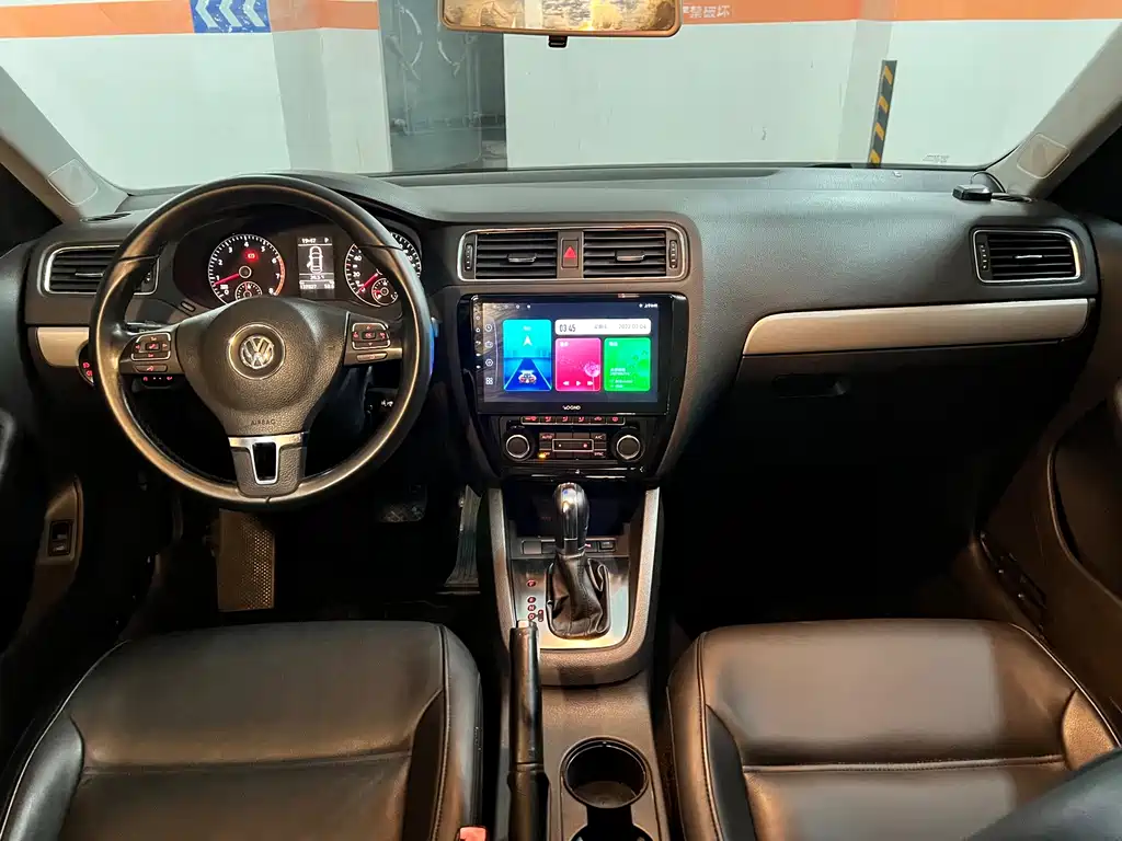 Volkswagen Sagitar — миниатюра 10