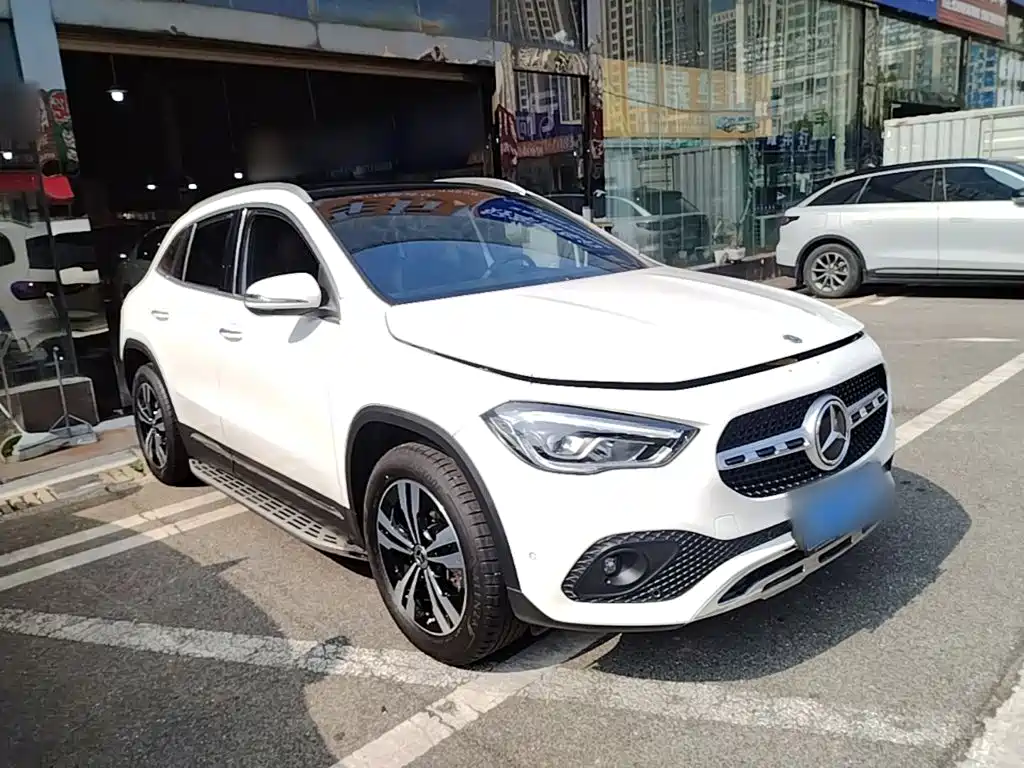 Mercedes-Benz GLA — миниатюра 4