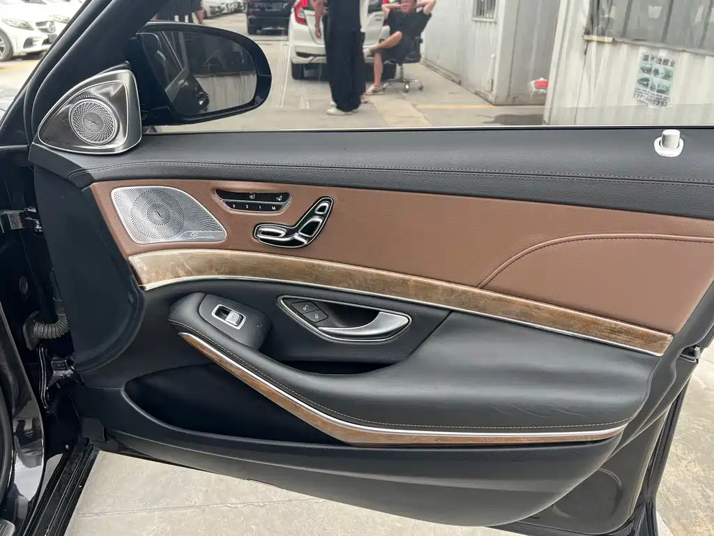 Mercedes-Benz S-Class — миниатюра 15
