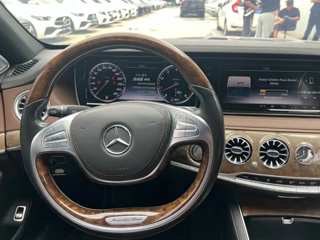 Mercedes-Benz S-Class — миниатюра 23