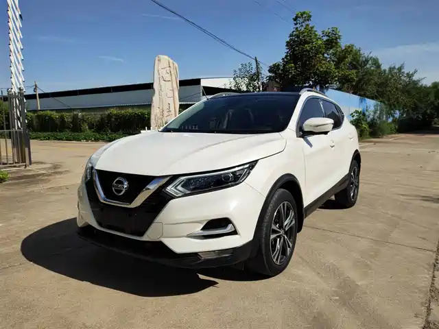 NISSAN QASHQAI 2022