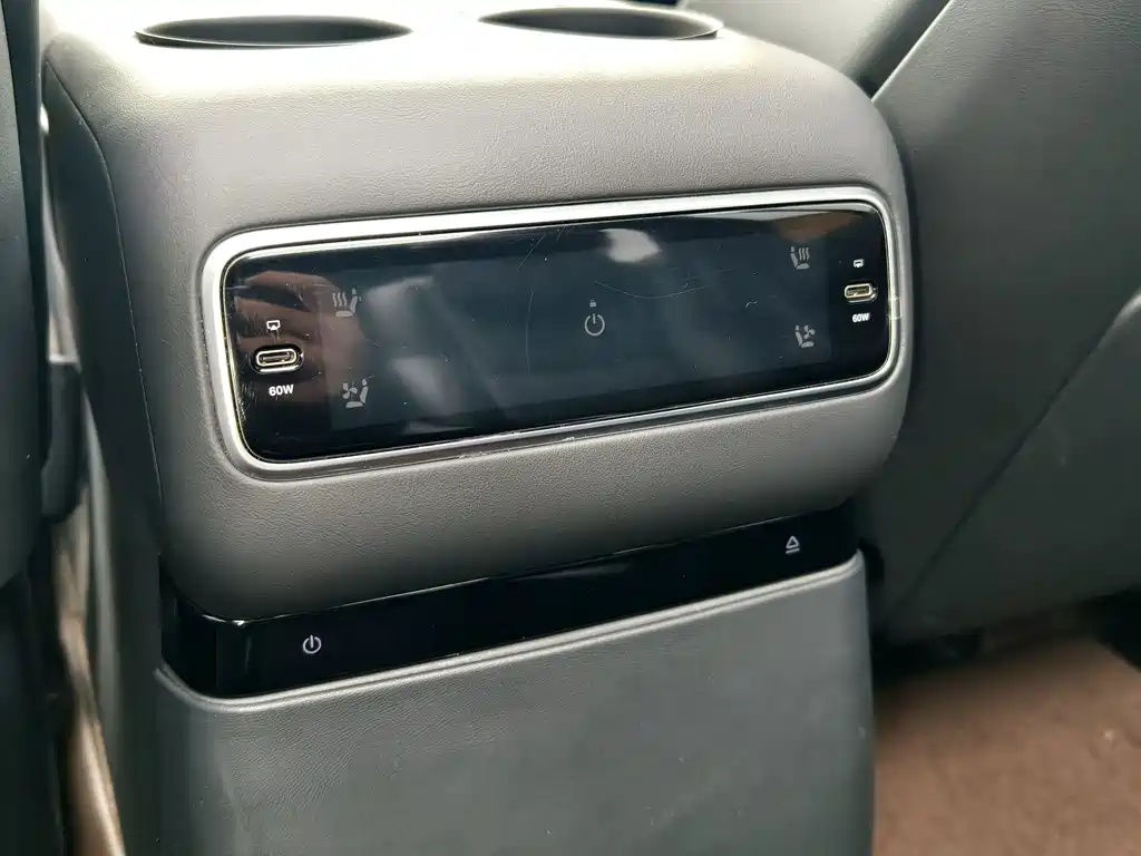Li Auto Li L9 — миниатюра 9