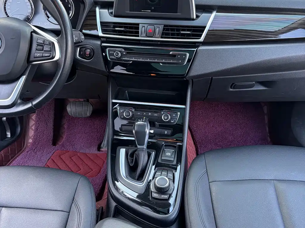 BMW 2 SERIES STATION WAGON