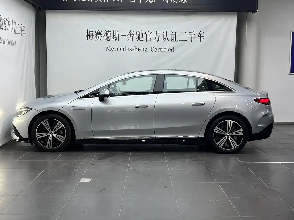 Mercedes-Benz EQE — миниатюра 4
