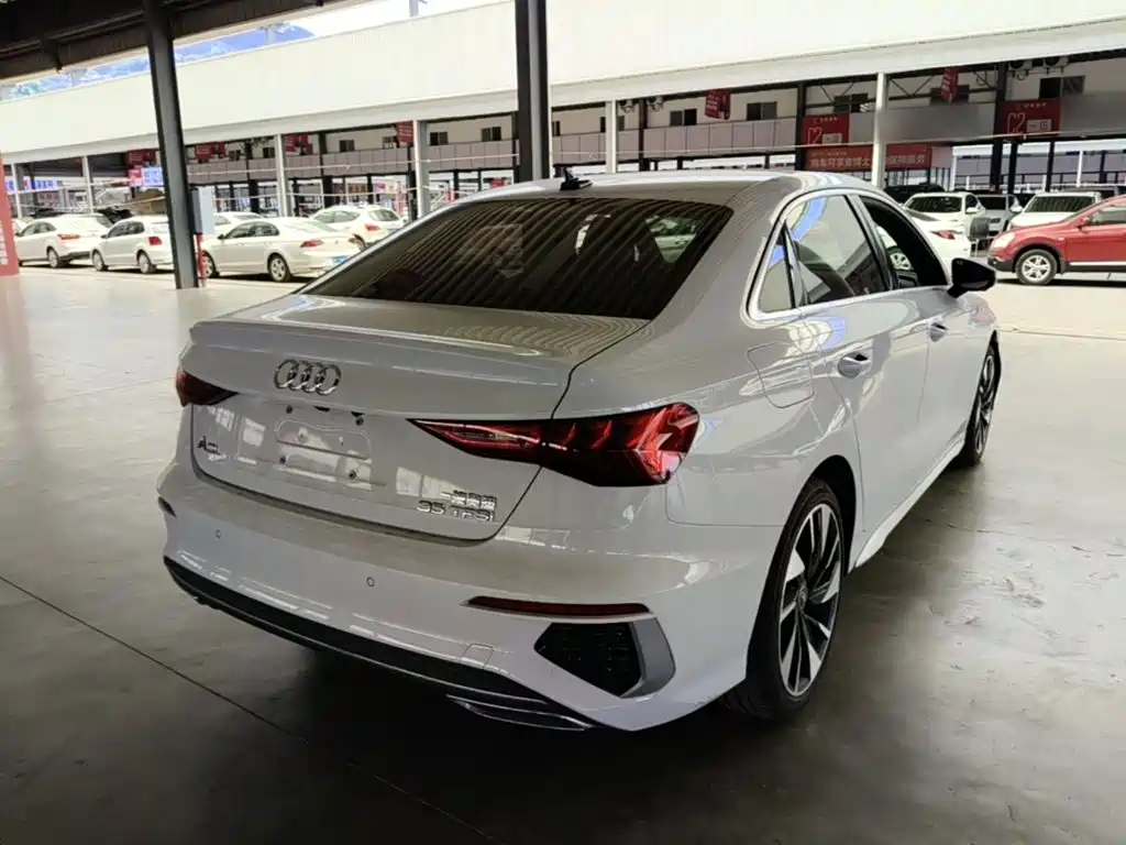 Audi A3 2024 A3L Limousine 35 TFSI Fashion Sport