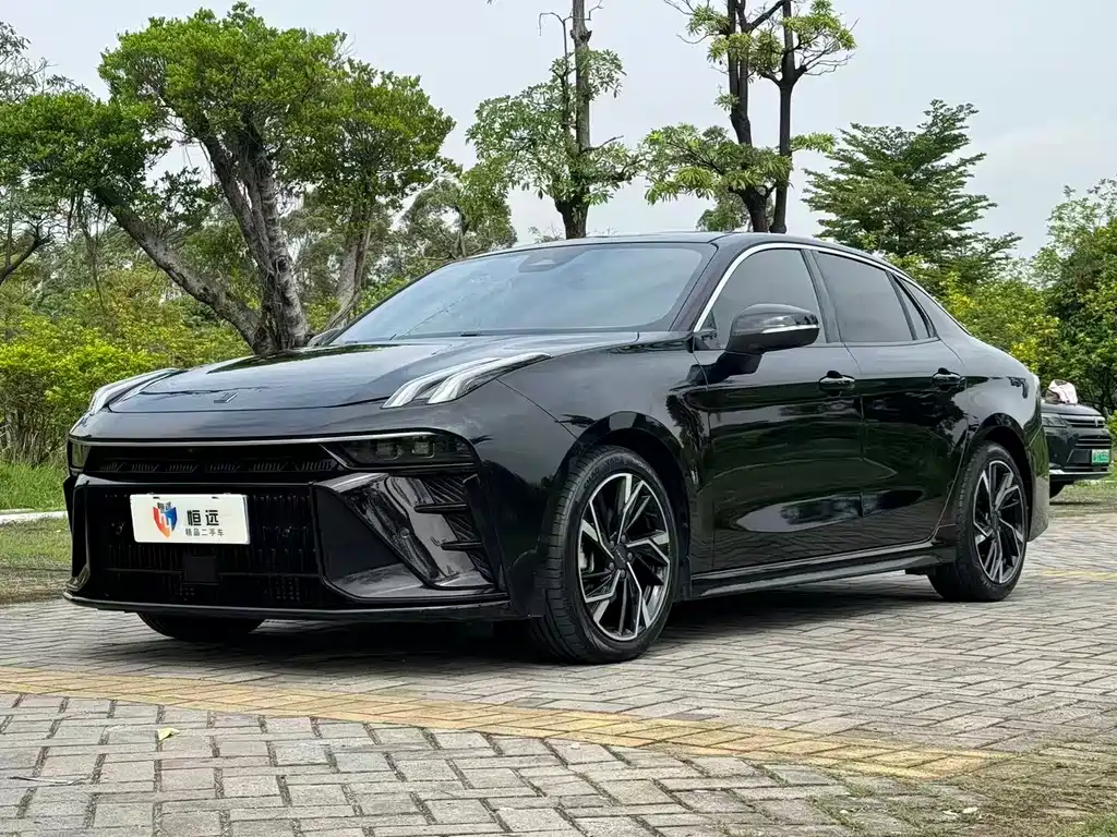 Lynk & Co 03 2023
