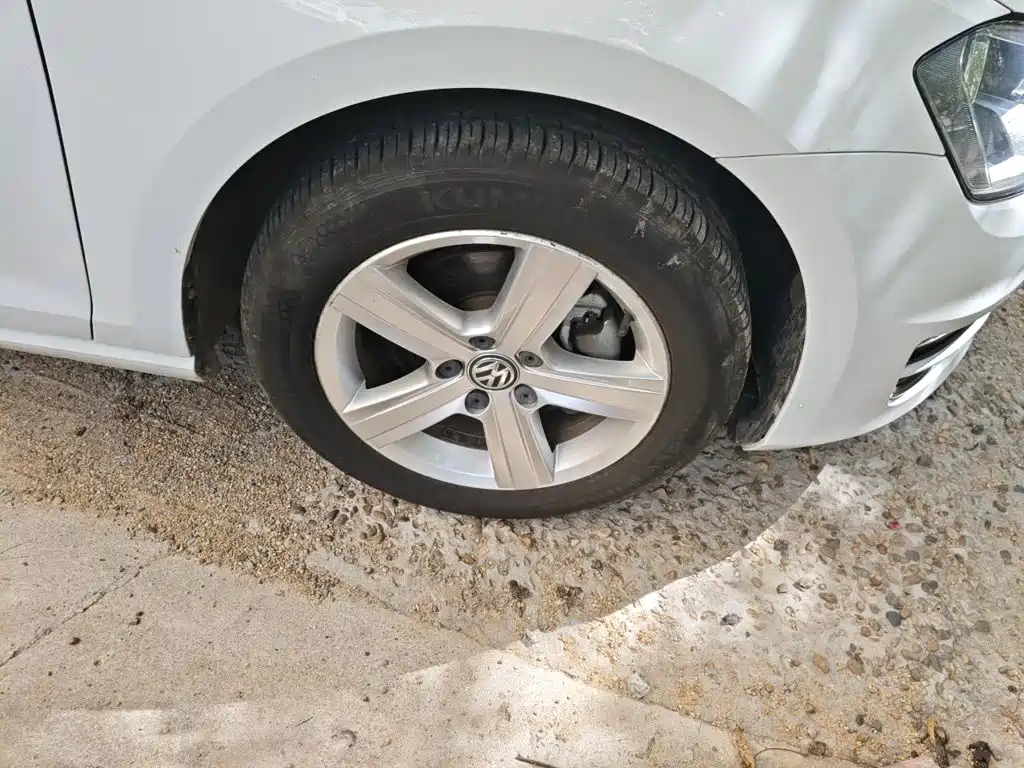 Volkswagen Golf — миниатюра 8