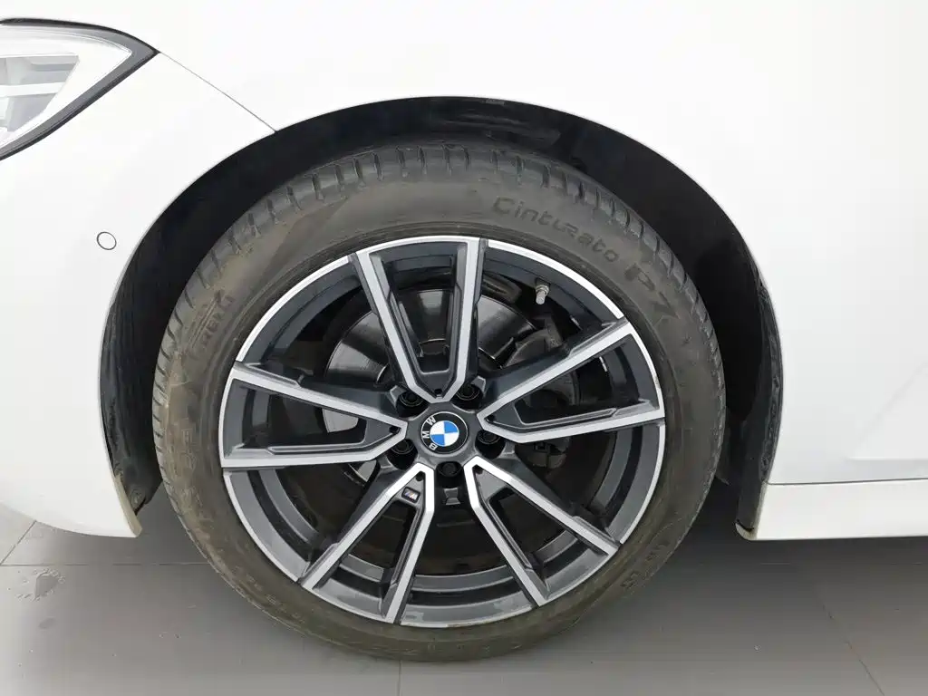 BMW 3 Series — миниатюра 17