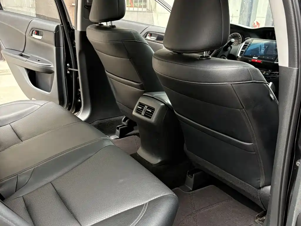 Honda Accord 2016 2.0L Elite