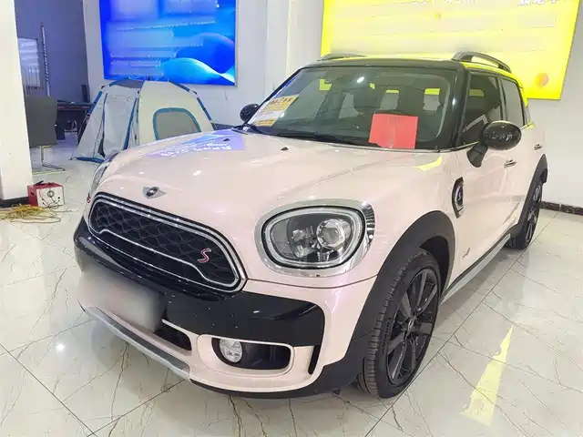 MINI  COUNTRYMAN 2018