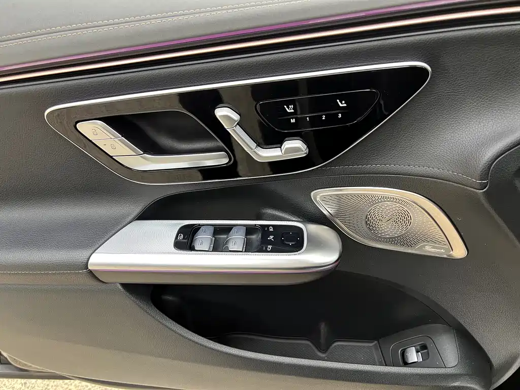 Mercedes-Benz EQE — миниатюра 11