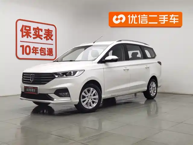 BAOJUN 360 2018