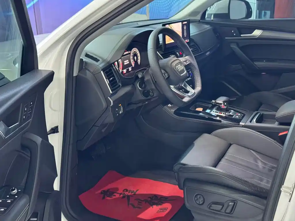 Audi Q5L — миниатюра 13