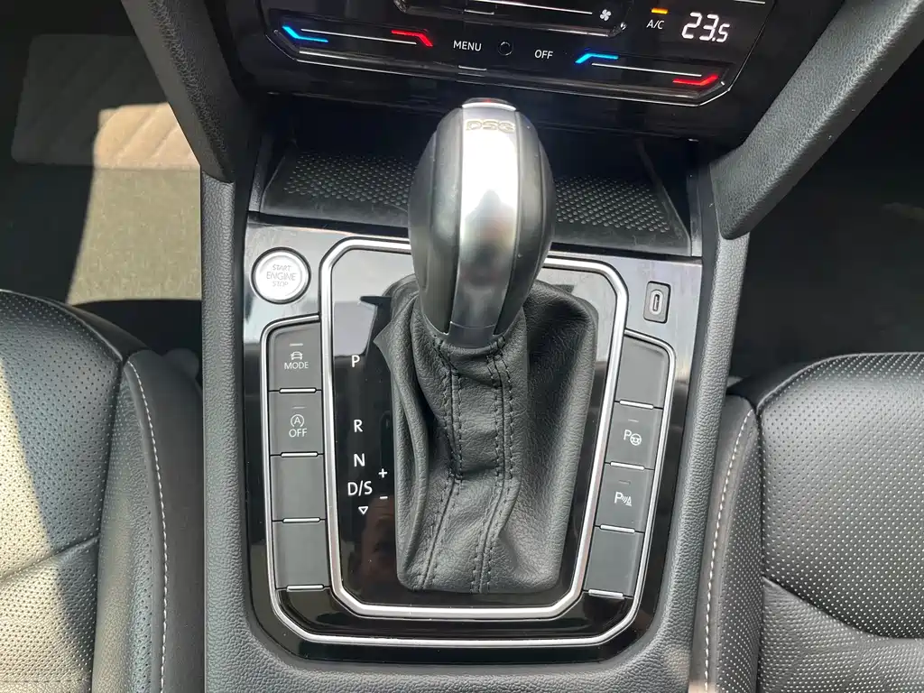 Volkswagen CC — миниатюра 30