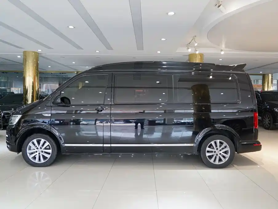 Volkswagen Caravelle — миниатюра 21