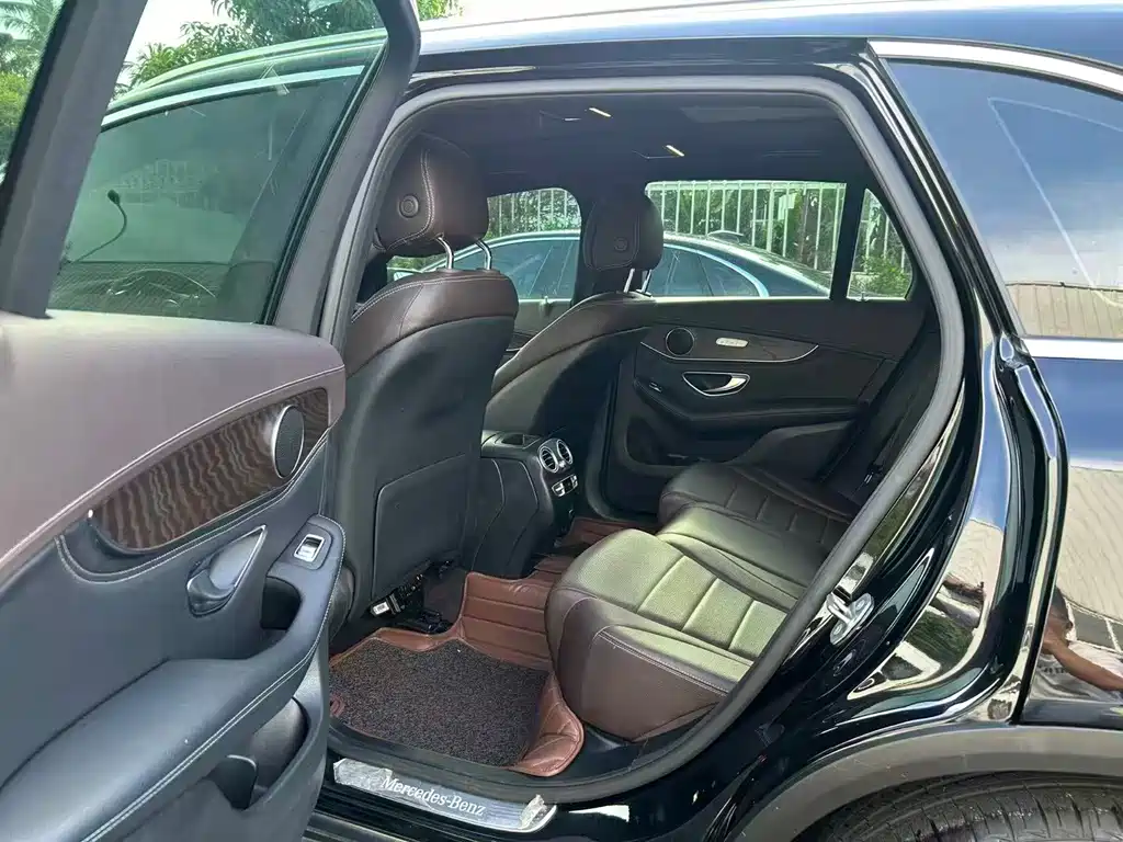 Mercedes-Benz GLC — миниатюра 5