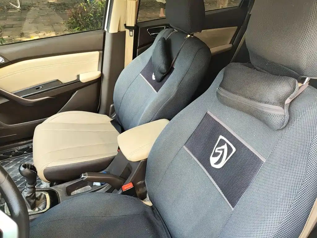 Baojun 310W — миниатюра 11