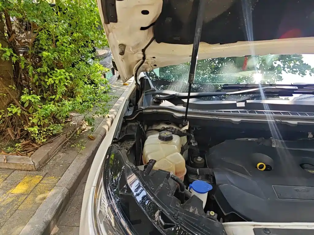 Ford Edge — миниатюра 19