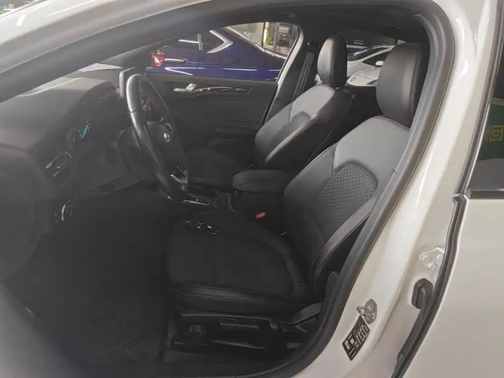 Ford Focus — миниатюра 15