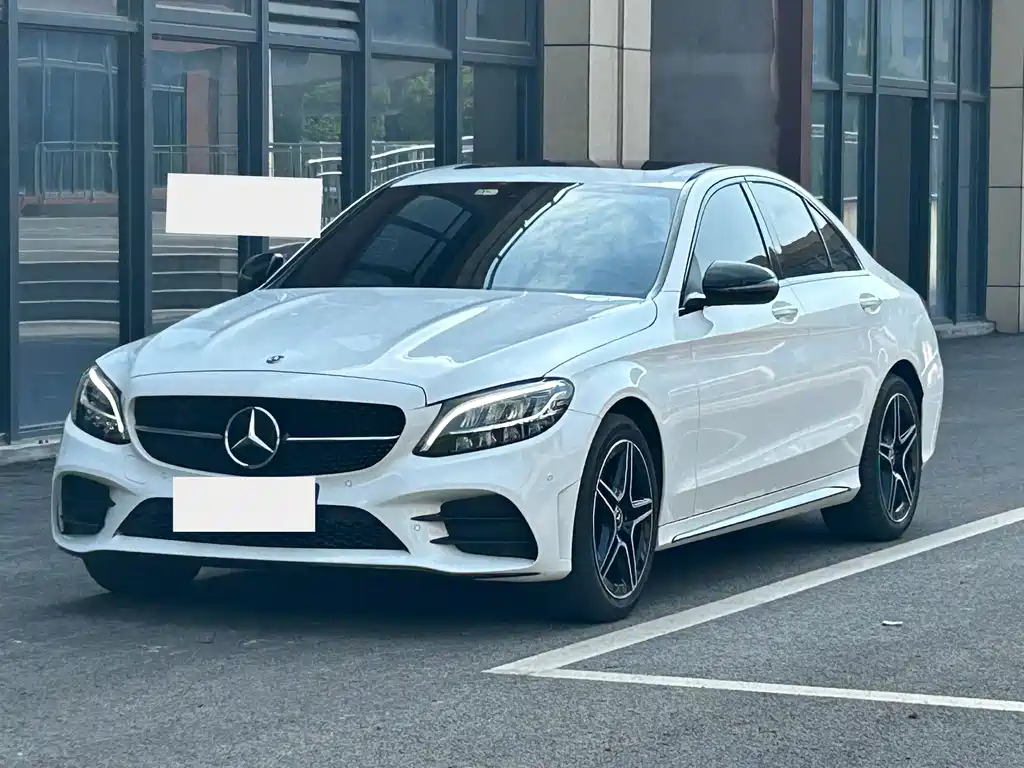 Mercedes-Benz C-Class 2021