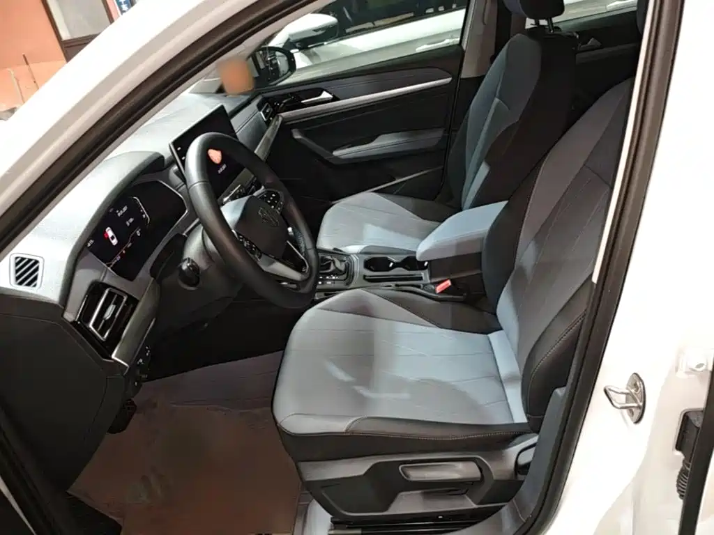 Volkswagen Lavida — миниатюра 15