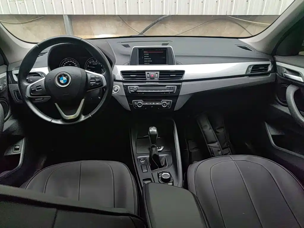 BMW X1 — миниатюра 10