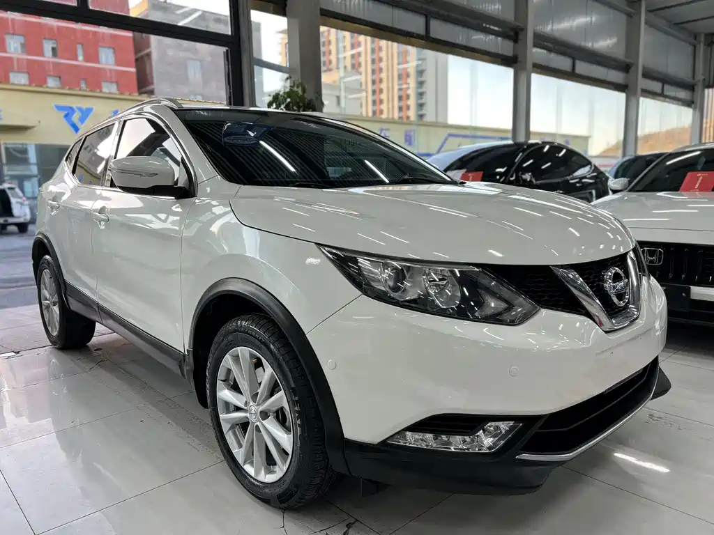 Nissan Qashqai — миниатюра 3