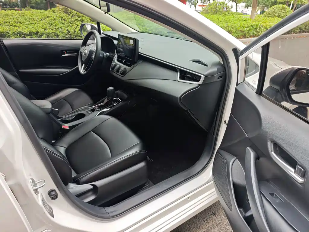 Toyota Corolla — миниатюра 7
