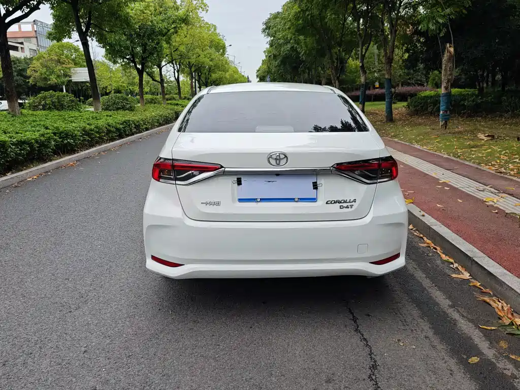 Toyota Corolla — миниатюра 9