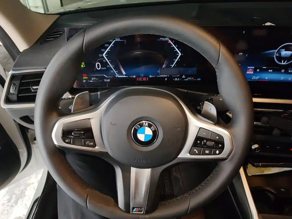 BMW 3 Series — миниатюра 6