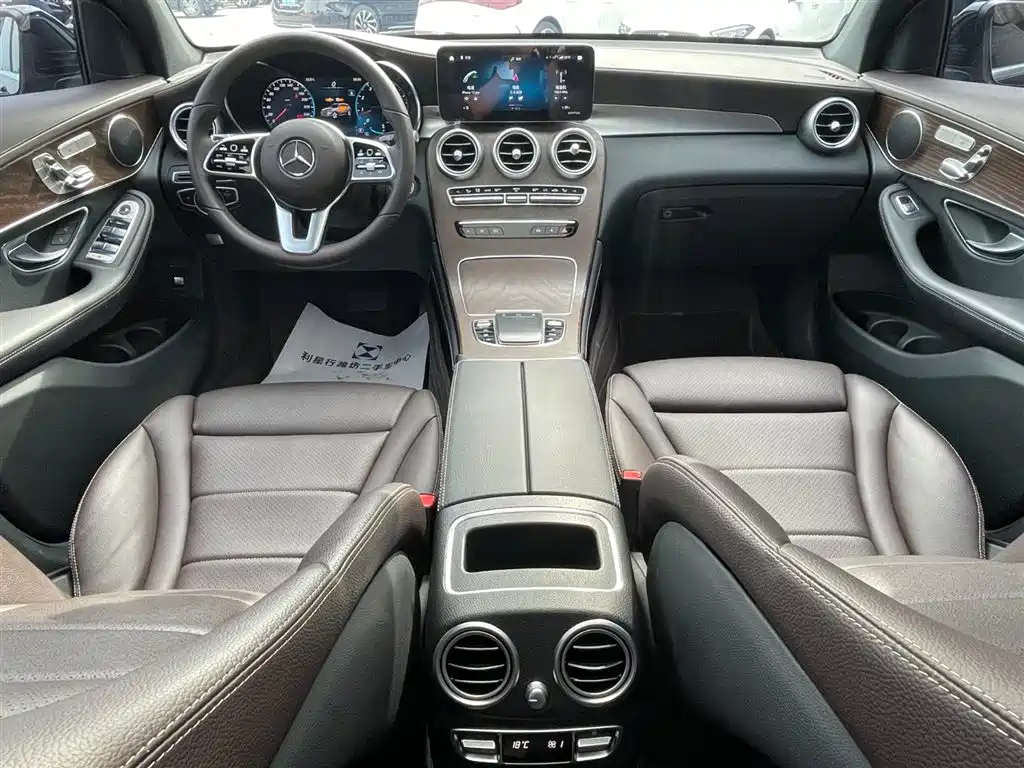 Mercedes-Benz GLC — миниатюра 8
