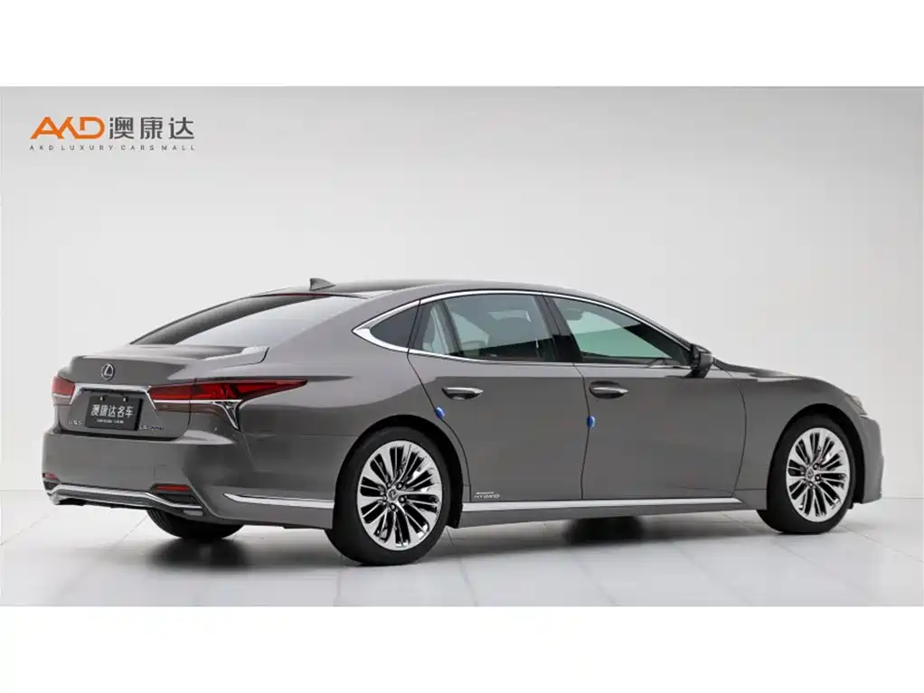 Lexus LS — миниатюра 3