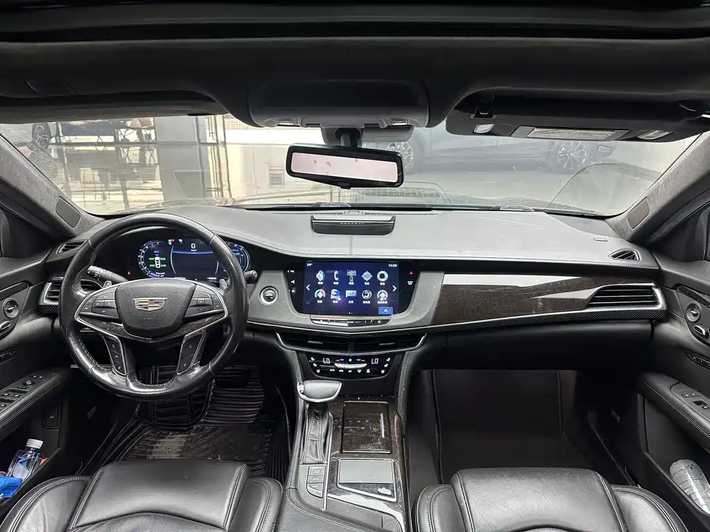 Cadillac CT6 — миниатюра 12