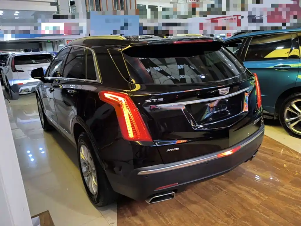 Cadillac XT5 — миниатюра 5