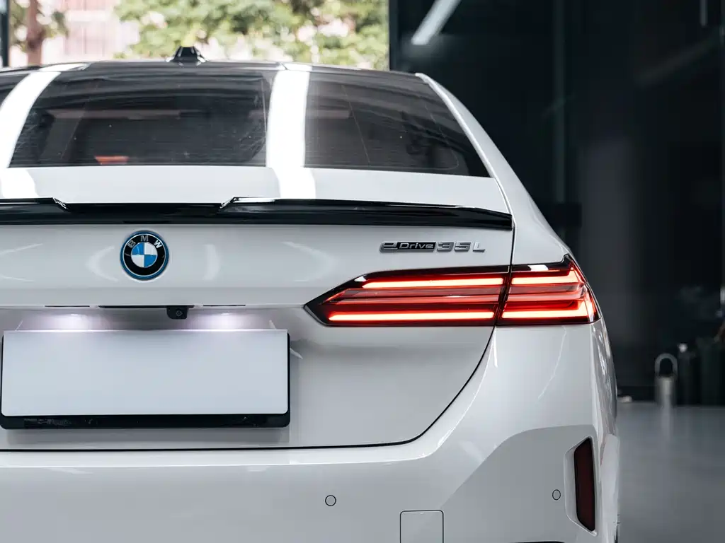 BMW i5 2024 eDrive 35L Premium M Sport