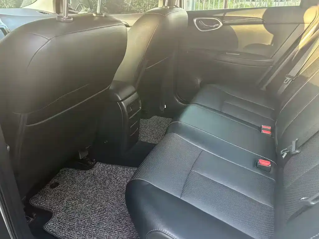 Nissan Sylphy 2018 1.6XV CVT Premium