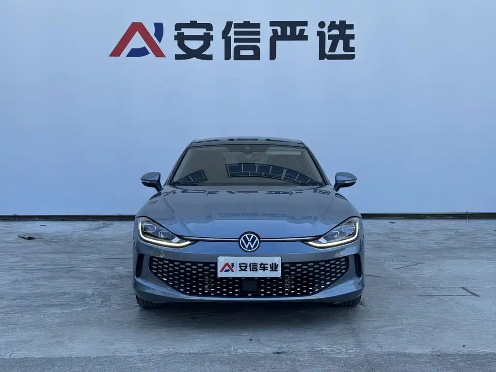Volkswagen Lamando — миниатюра 2