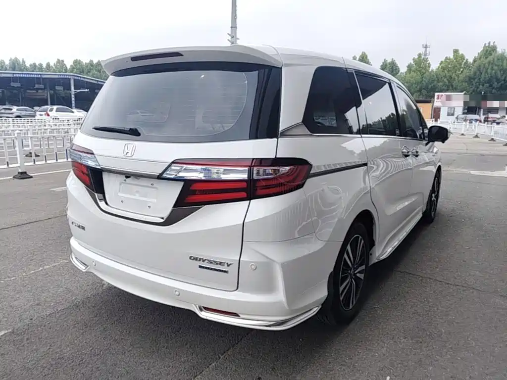 Honda Odyssey — миниатюра 7