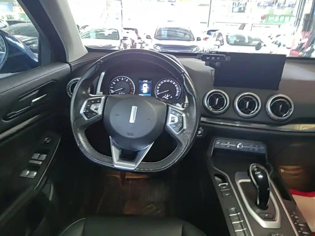 Wey Wey VV5 — миниатюра 11