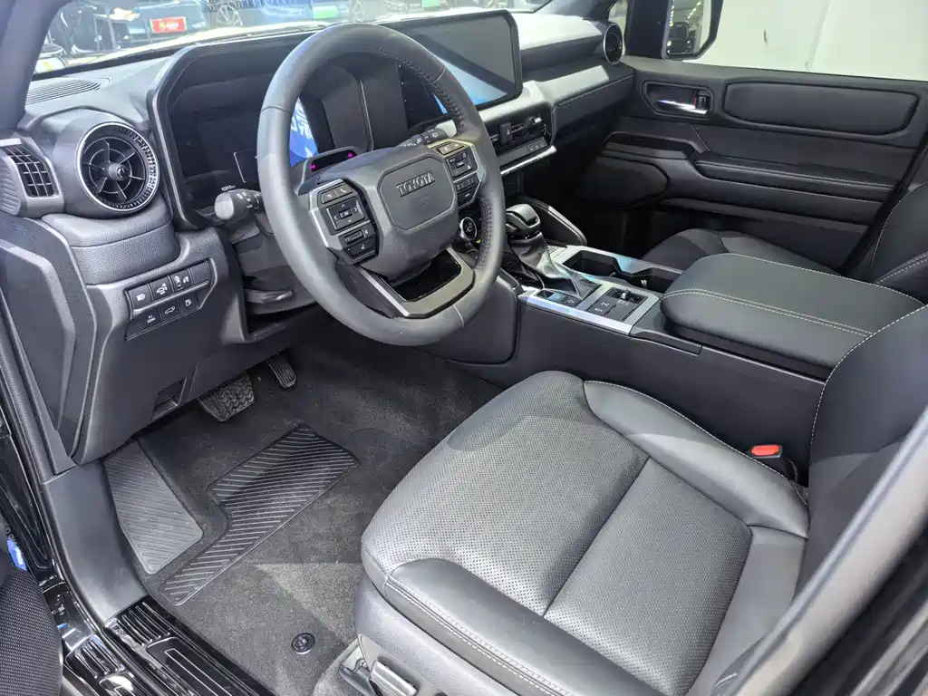Toyota Prado — миниатюра 7