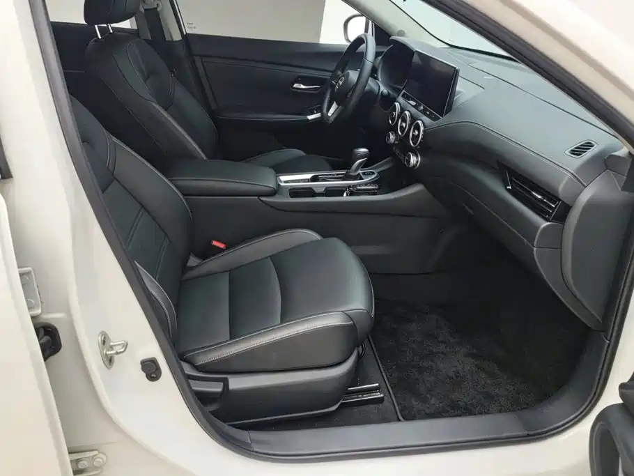 Nissan Sylphy — миниатюра 8