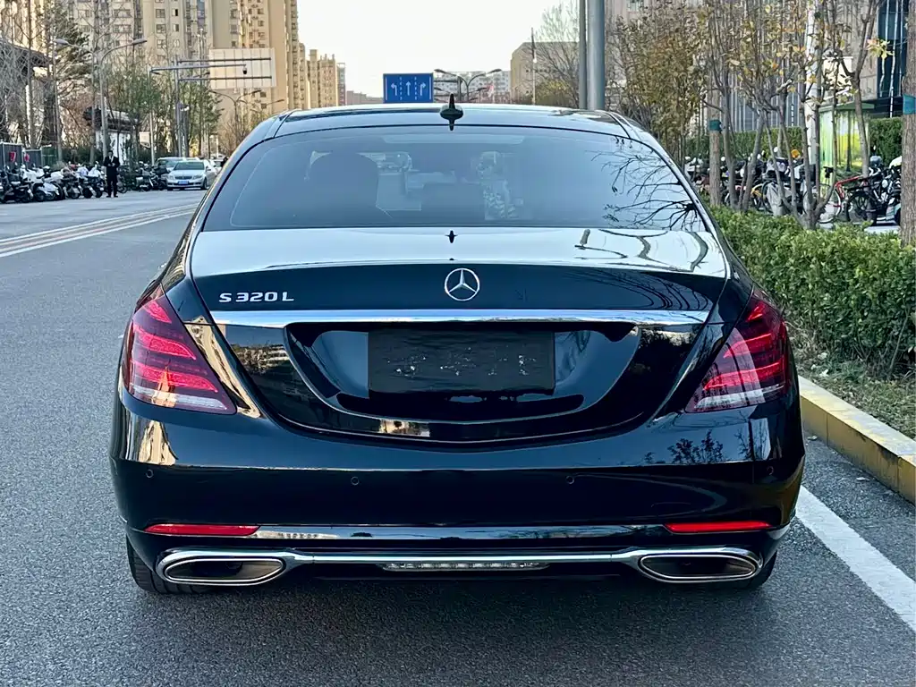 MERCEDES-BENZ S CLASS