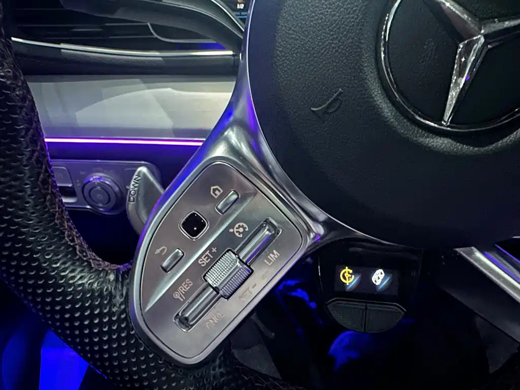 Mercedes-Benz GLE AMG — миниатюра 11
