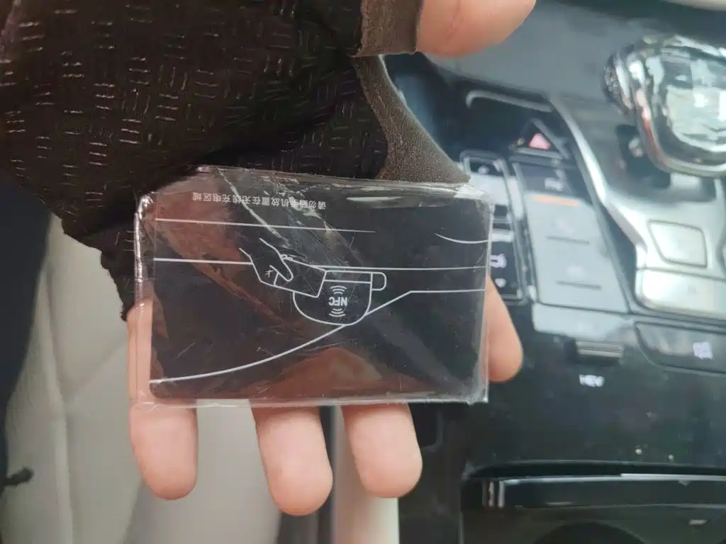 Denza Denza D9 — миниатюра 9