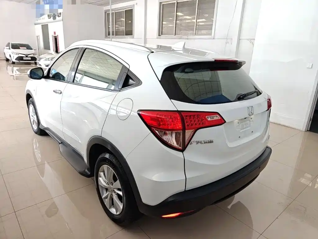 Honda Vezel — миниатюра 5