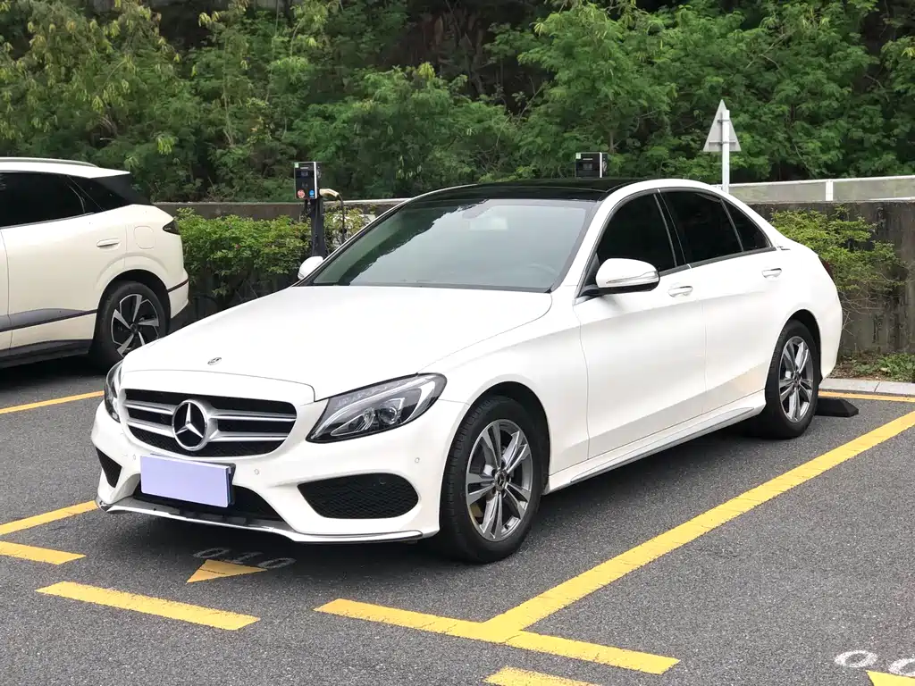 Mercedes-Benz C-Class 2017