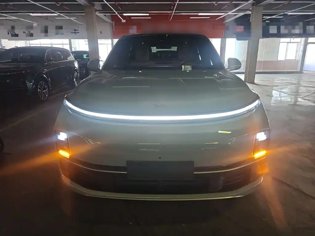 Li Auto Li L9 — миниатюра 3