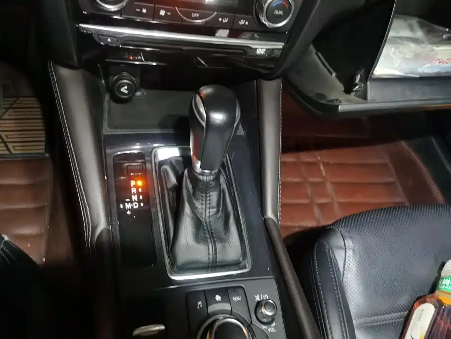 Mazda Atenza — миниатюра 16