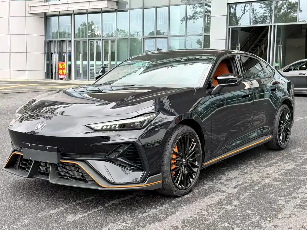 Changan UNI-V — миниатюра 3